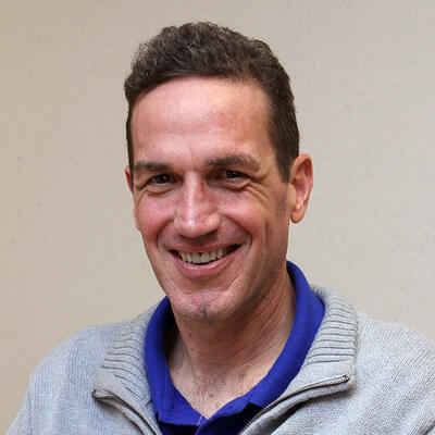 Dr. Carl M Riedl